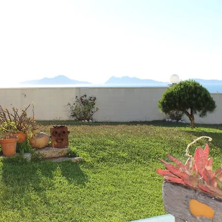 Precioso Con Terreno Y Vistas A Cies Apartmán